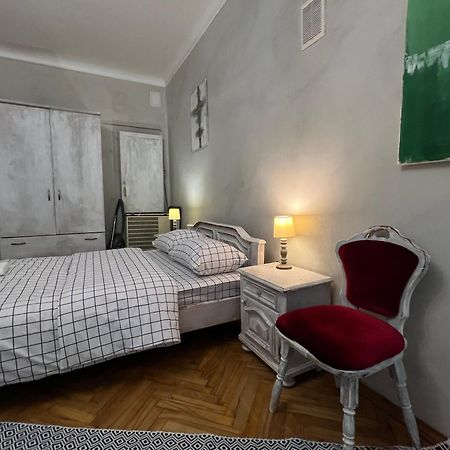 Loft-Style Apt On Virmenska Str Liov Exterior foto