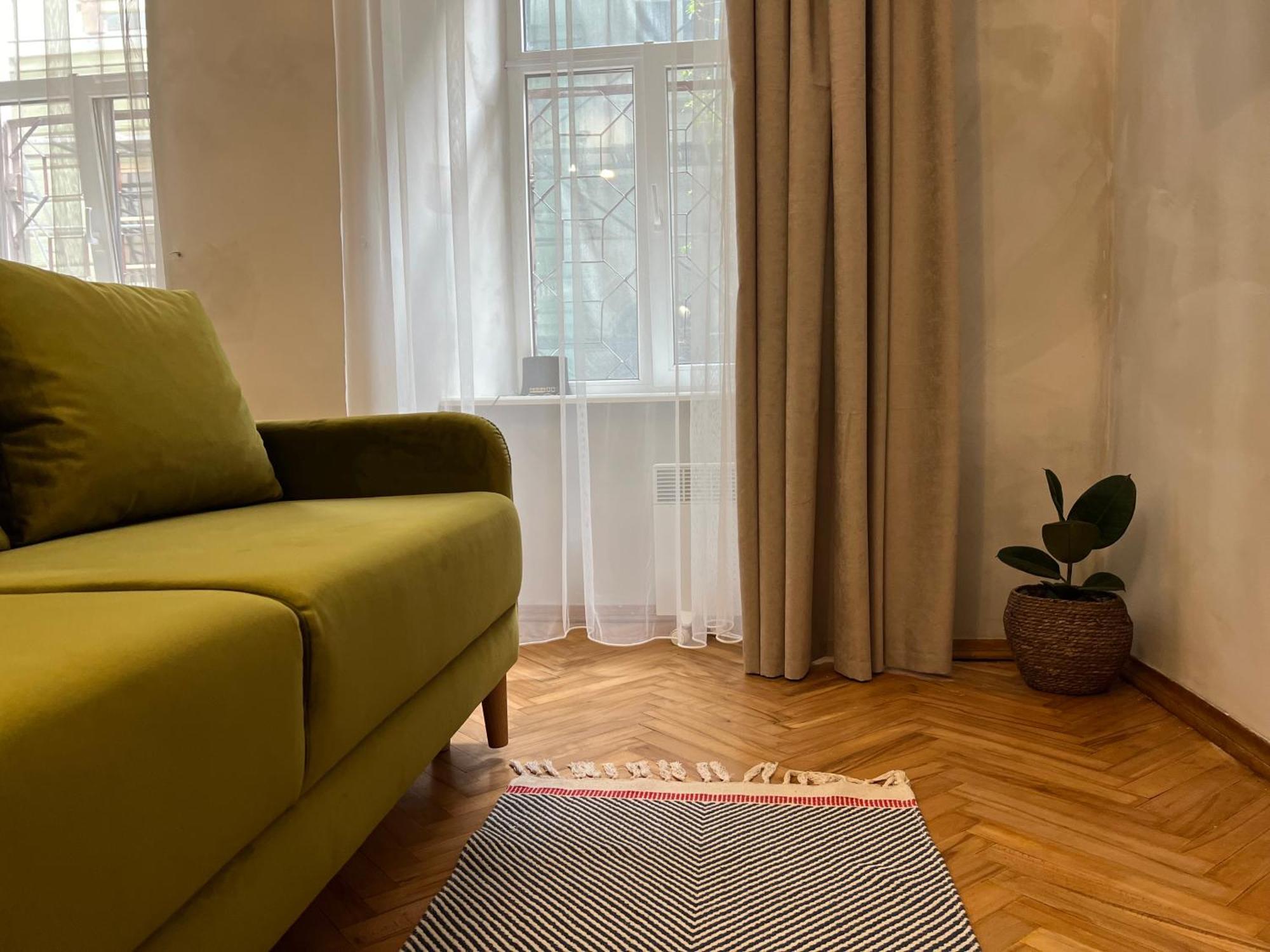 Loft-Style Apt On Virmenska Str Liov Exterior foto