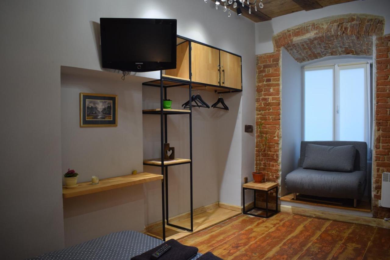 Loft-Style Apt On Virmenska Str Liov Exterior foto